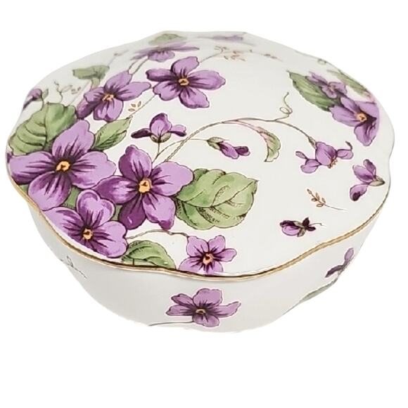 Lefton Vintage 1991 Set of Purple Floral China Dishes 2 Trinket Boxes and Clock - Picture 4 of 14